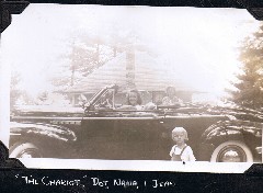 A033- The Chariot; Dorothy (Dot) Haydock; Nana and Jean Wilson